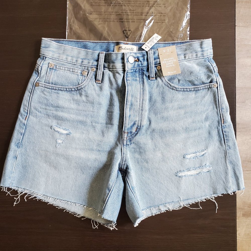 Madewell Relaxed Mid-Length Denim Shorts in Selton Wash: Ripped Edition *NWT*